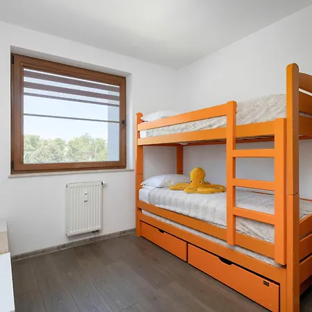Przestronny Z Balkonem W Centrum & Blisko Plazy By Renters *