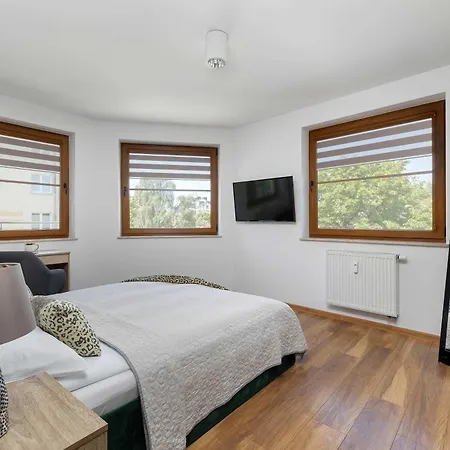 شقة Przestronny Z Balkonem W Centrum & Blisko Plazy By Renters *